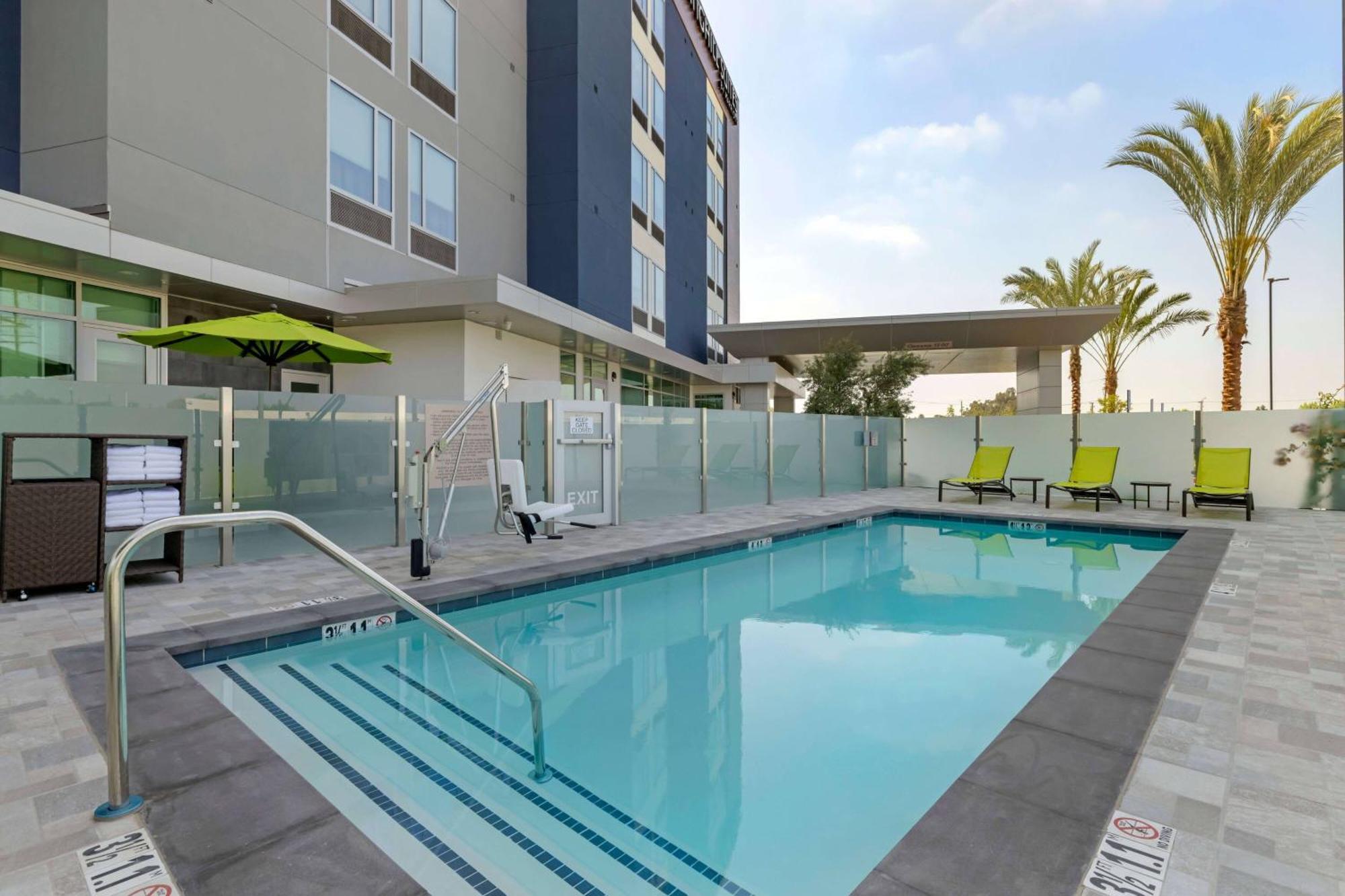 Springhill Suites By Marriott Anaheim Placentia Fullerton Eksteriør billede
