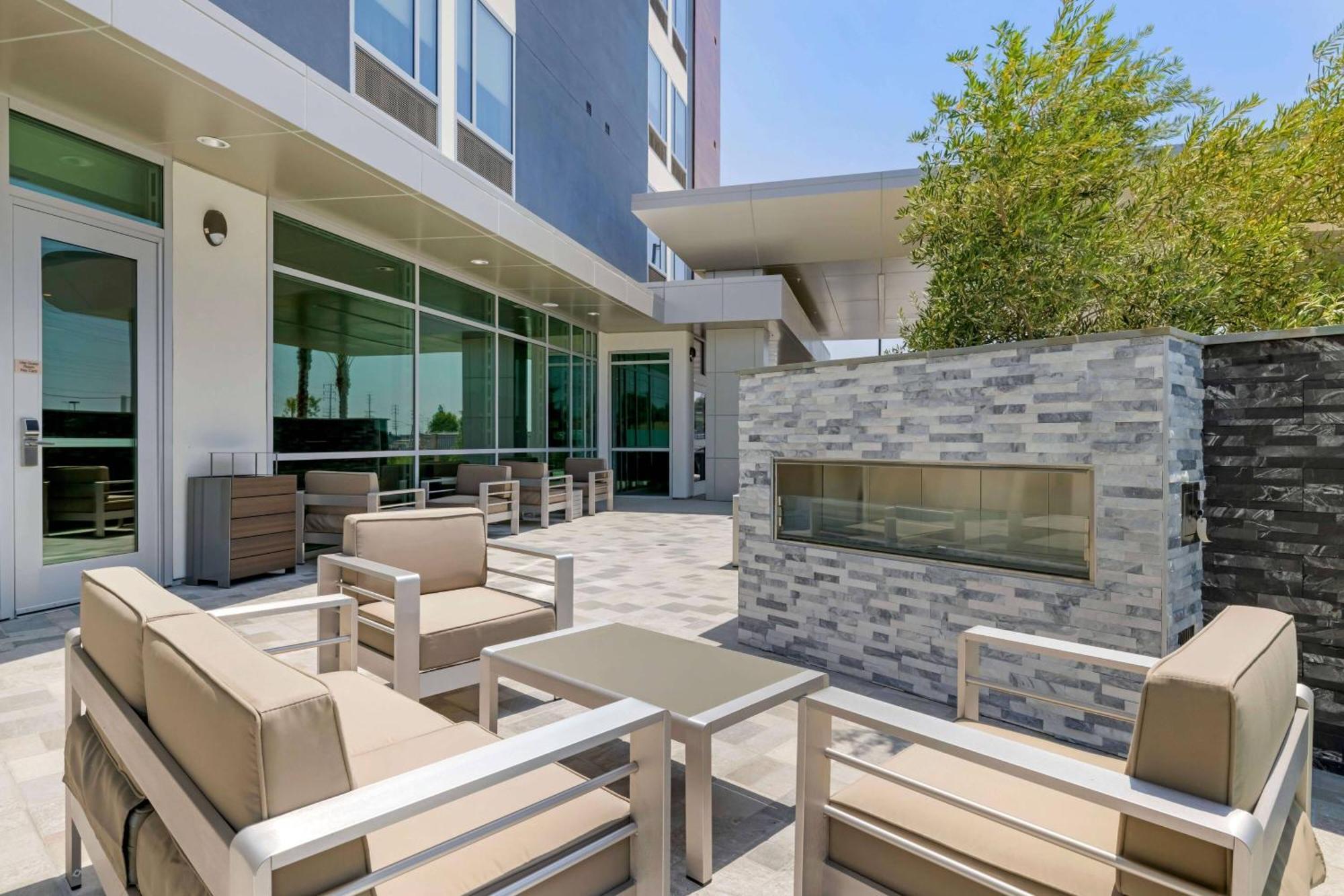 Springhill Suites By Marriott Anaheim Placentia Fullerton Eksteriør billede